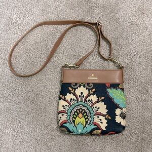 Crossbody purse